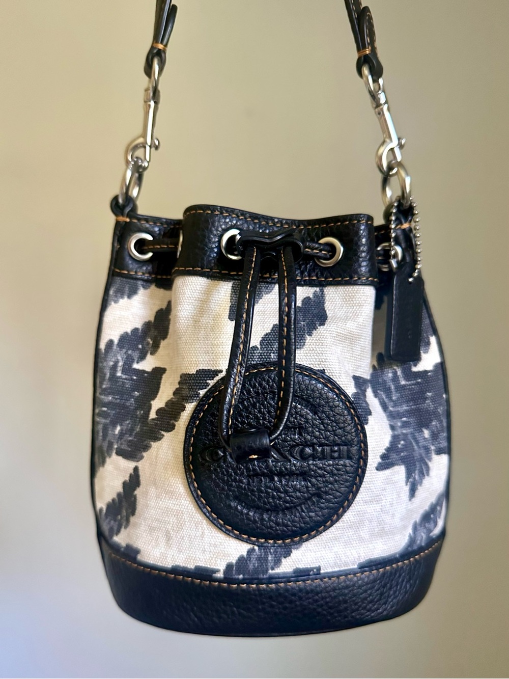 Coach Mini Dempsey Bucket Bag With Houndstooth Print & Patch CJ719 Black Cream
